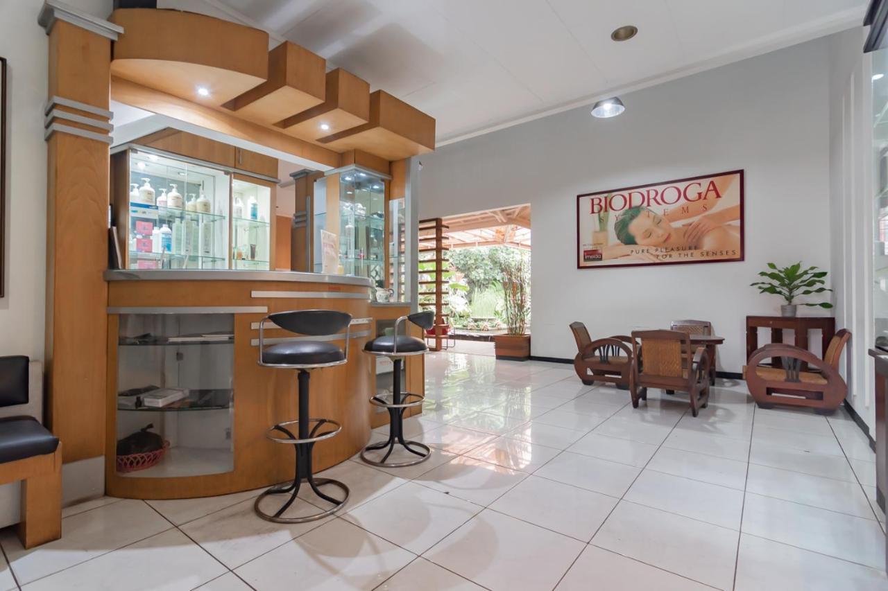 Imelda Residence Setrasari Redpartner บันดุง ภายนอก รูปภาพ